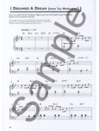 Easy Piano Play-Along: Musicals (noty, sólo klavír) (+audio)