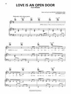 Disney Love Songs - 3rd Edition (noty na klavír, zpěv, akordy na kytaru)