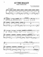Singer's Musical Theatre Anthology: Trios (noty na zpěv, klavír) (+audio)