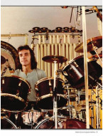 Modern Drummer Legends: Rush's Neil Peart (kniha v angličtině)