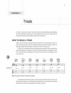 Berklee Guitar Chords 101 (noty, tabulatury, akordy na kytaru)(+audio)